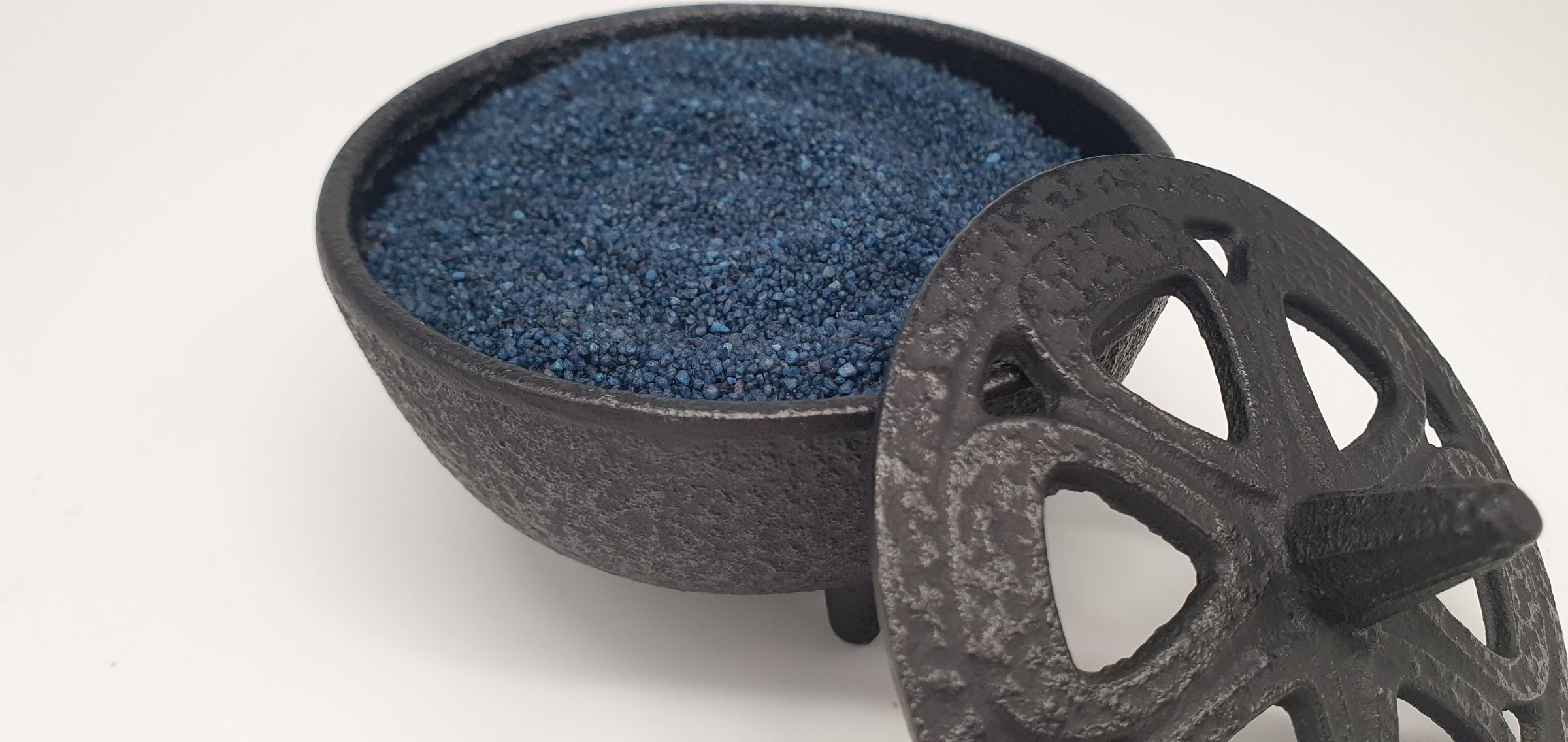 200g bag of Navy Blue coloured Sand used to fill incense bowls