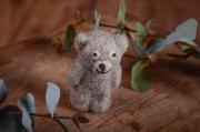 Light grey little bear toy 9 cm