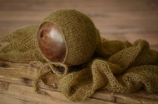 Olive green mohair wrap and hat set