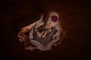 Diadema de angora con perla buganvilla