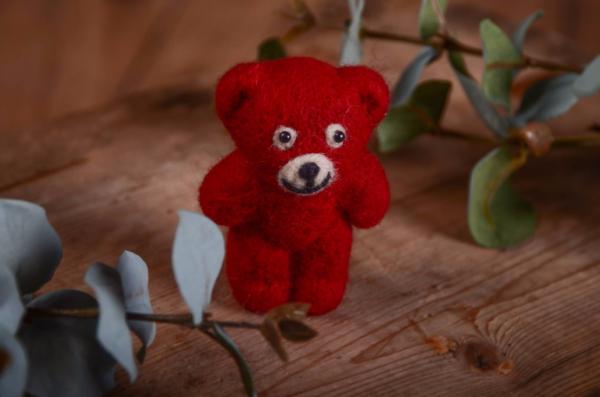 Burgundy red little bear toy 9 cm