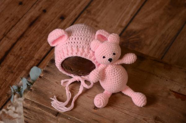 Baby pink bean and hat set