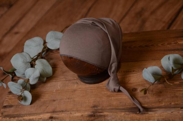 Mink long stitch hat with knot