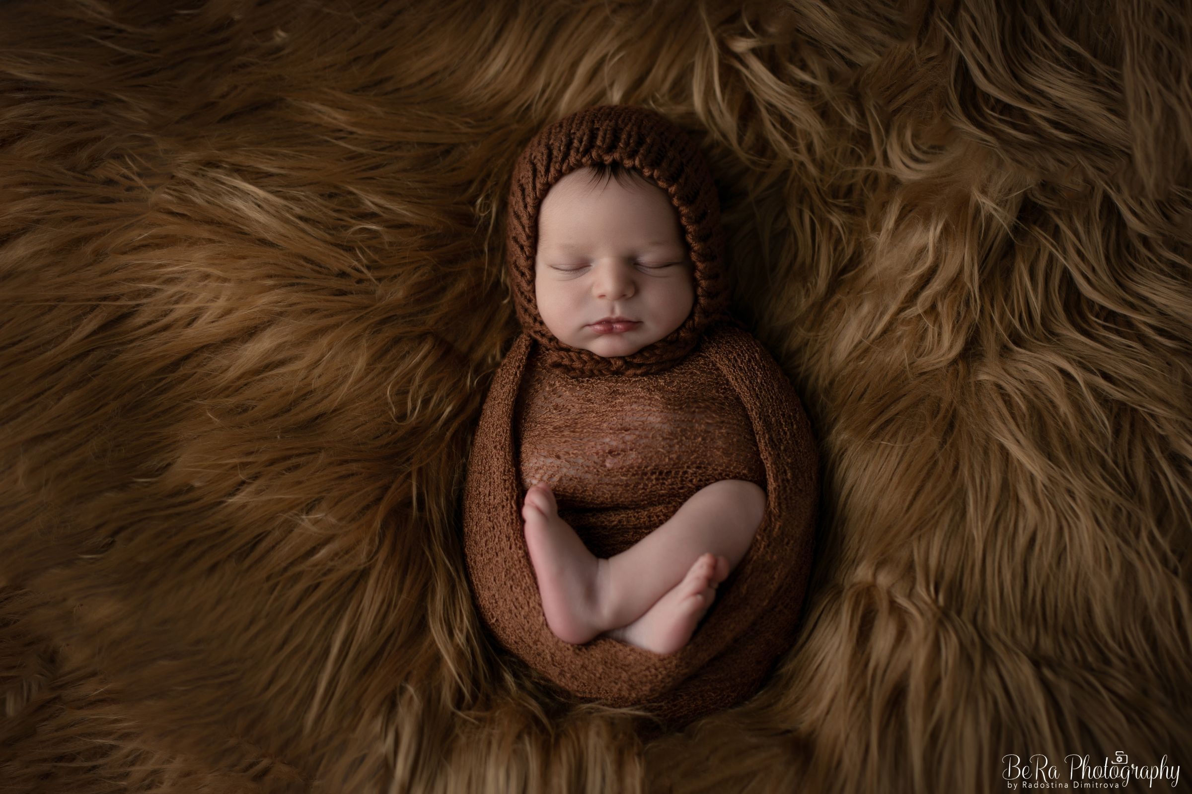 Light brown extra long straighthair blanket