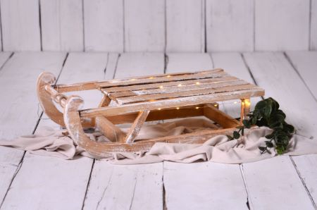 Rustic sleigh