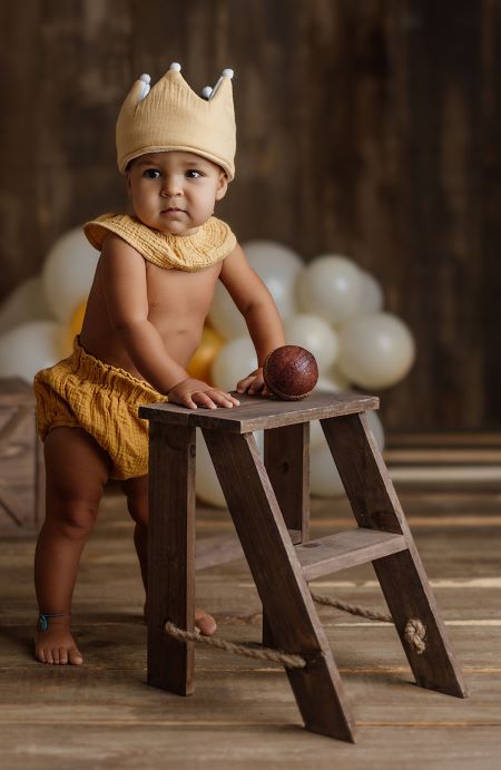 TARA - Escalera marrón