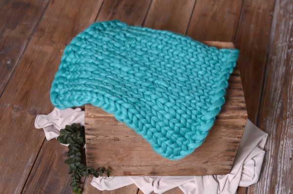 Turquoise small plaited blanket