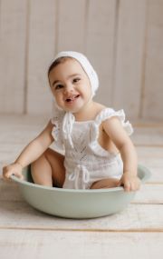 Green small plain tub