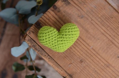 Cœur en crochet vert