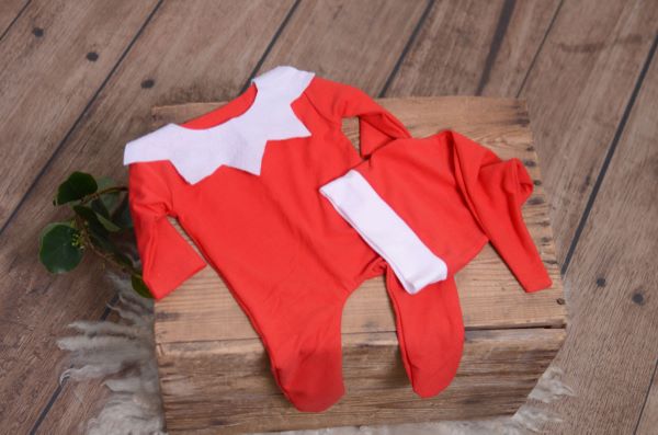 Red pyjamas and hat set