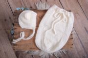 White sack and hat with little ears set