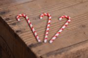 Pack of three candy canes 9 cm