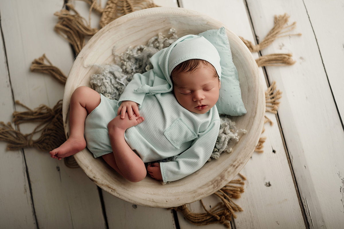 Schale zur Positionierung in Cremeweiß