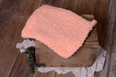 Salmon small plaited blanket