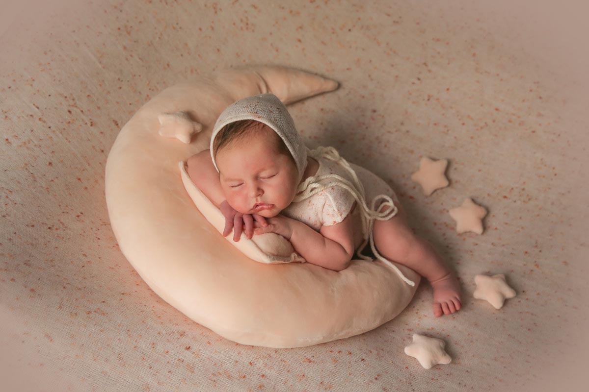 Peach moon, pillow, and stars set