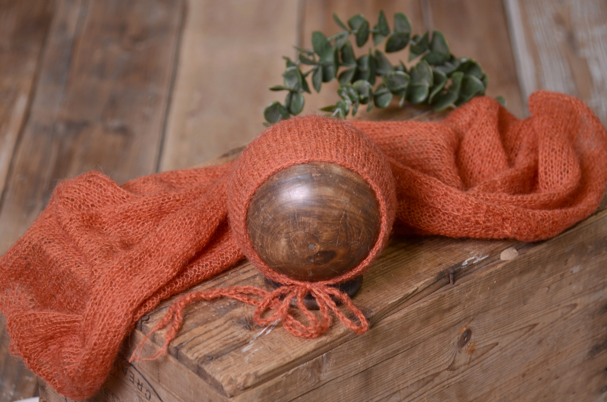 Russet mohair wrap and hat set