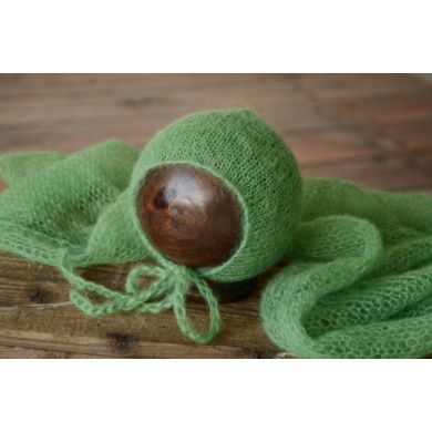 Green mohair wrap and hat set
