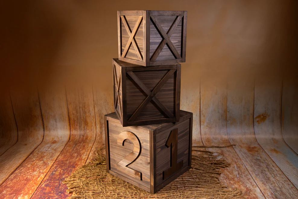 Set trois cubes empilables marron