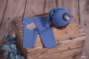 Set Hose und Mütze aus Strickstoff in Blau