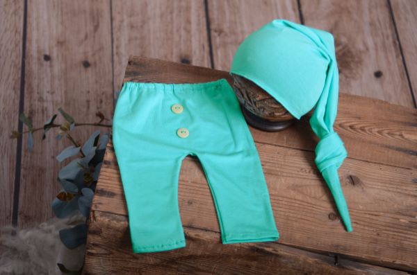 Set Hose und Mütze glatt in Aquagrün