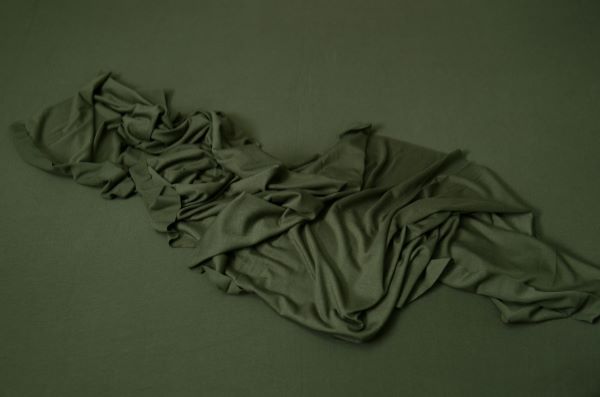 Dark green smooth fabric and wrap pack