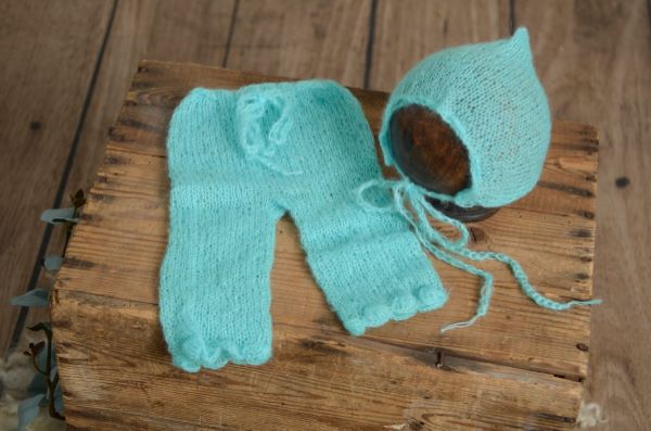 Turquoise blue mohair adjustable set
