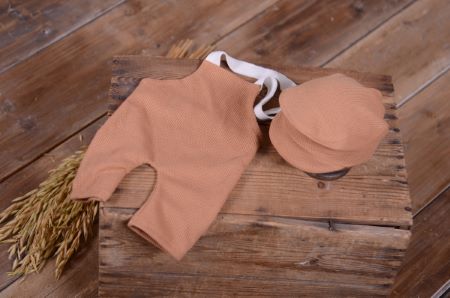 Russet dungarees and cap set