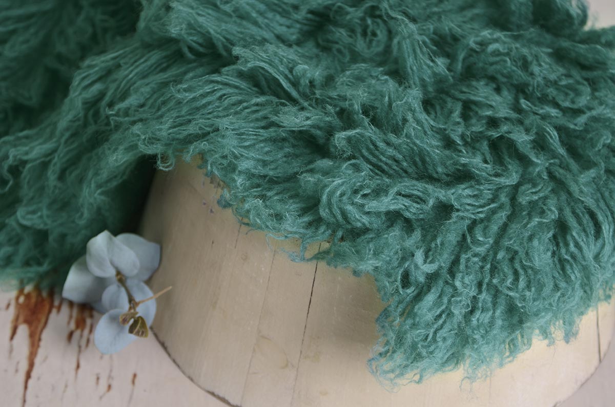 Kleines Flokati in Smaragdgrün