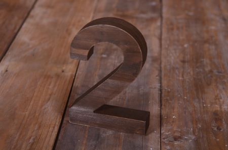 DIFETTATO - Numero due marrone