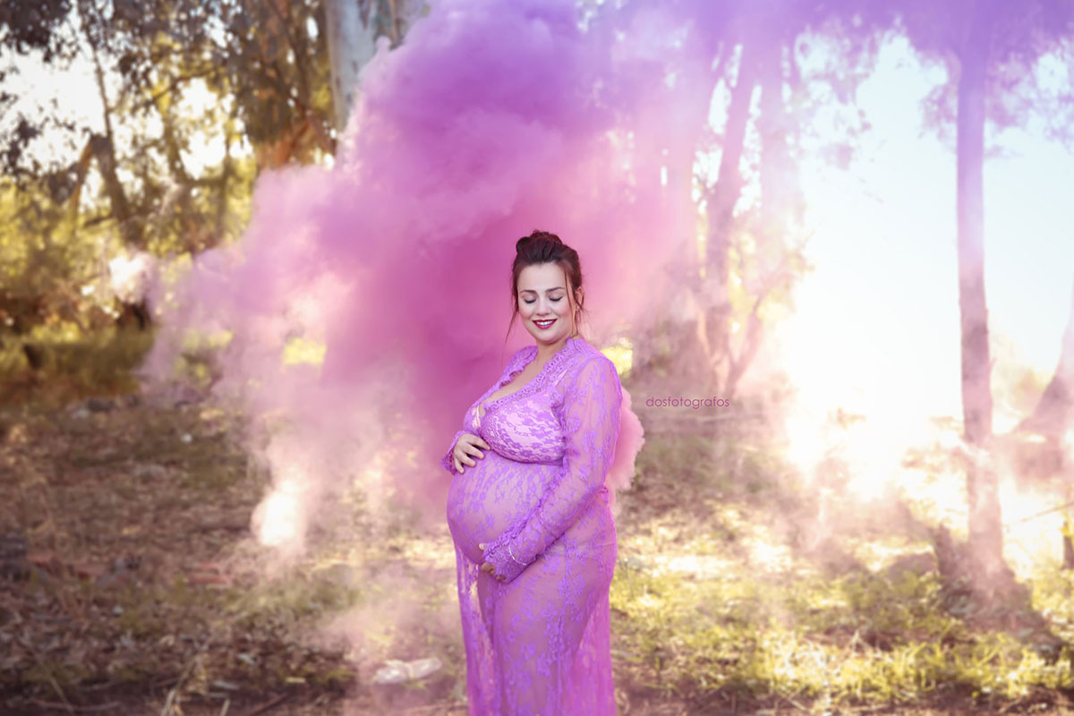 Vestido de encaje con mangas