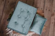 Bottle green mattress and pillow set