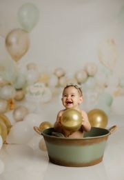 Green tub