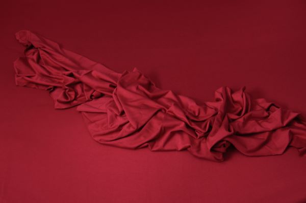 Wine red smooth fabric and wrap pack