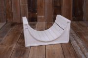 DAMAGED - Curved stand