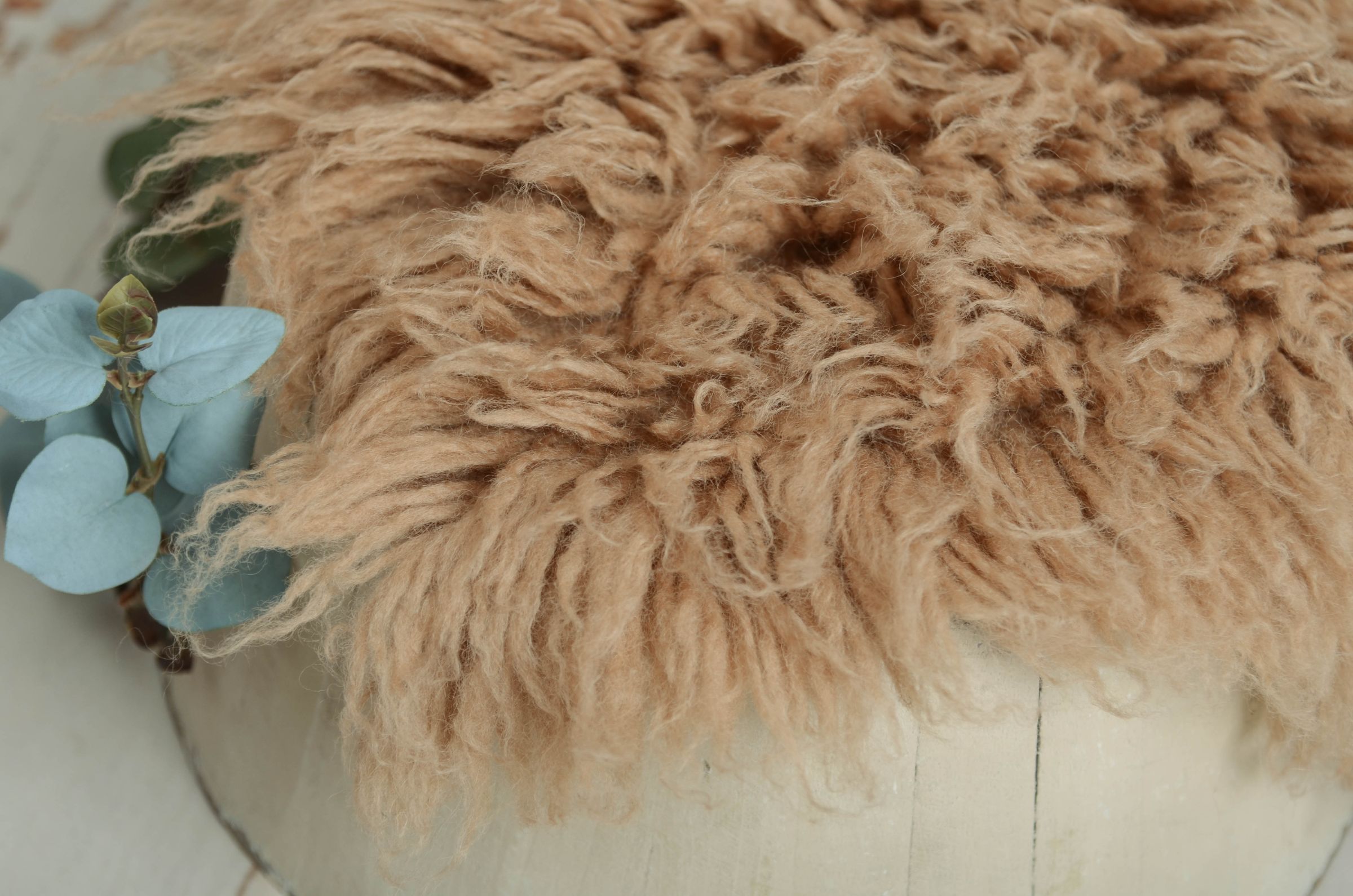 Kleines Flokati in Kamelfarbe