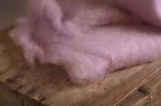Decke aus Wolle in Rosa