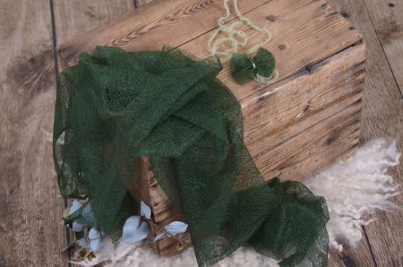 Wrap aus Netzgewebe und Haarreif in Grün