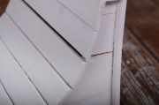 DAMAGED - Curved stand