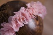 Copricapo floreale naturale rosa chiaro