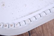 DAMAGED - Oval rustic base