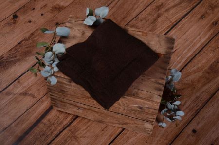 Dark brown woollen wrap