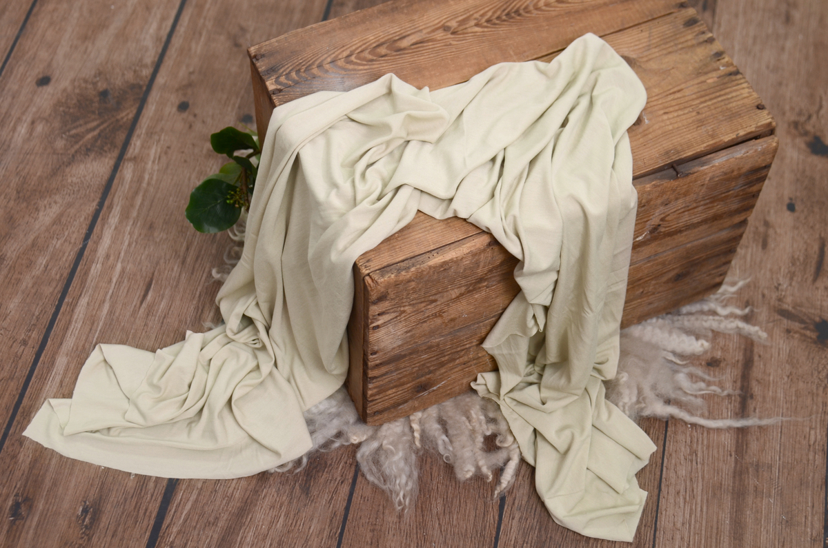 Dark beige smooth wrap