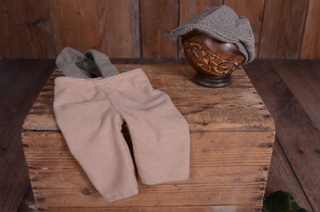 Brown dungarees and cap set