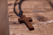 Small pendant cross - Model 4