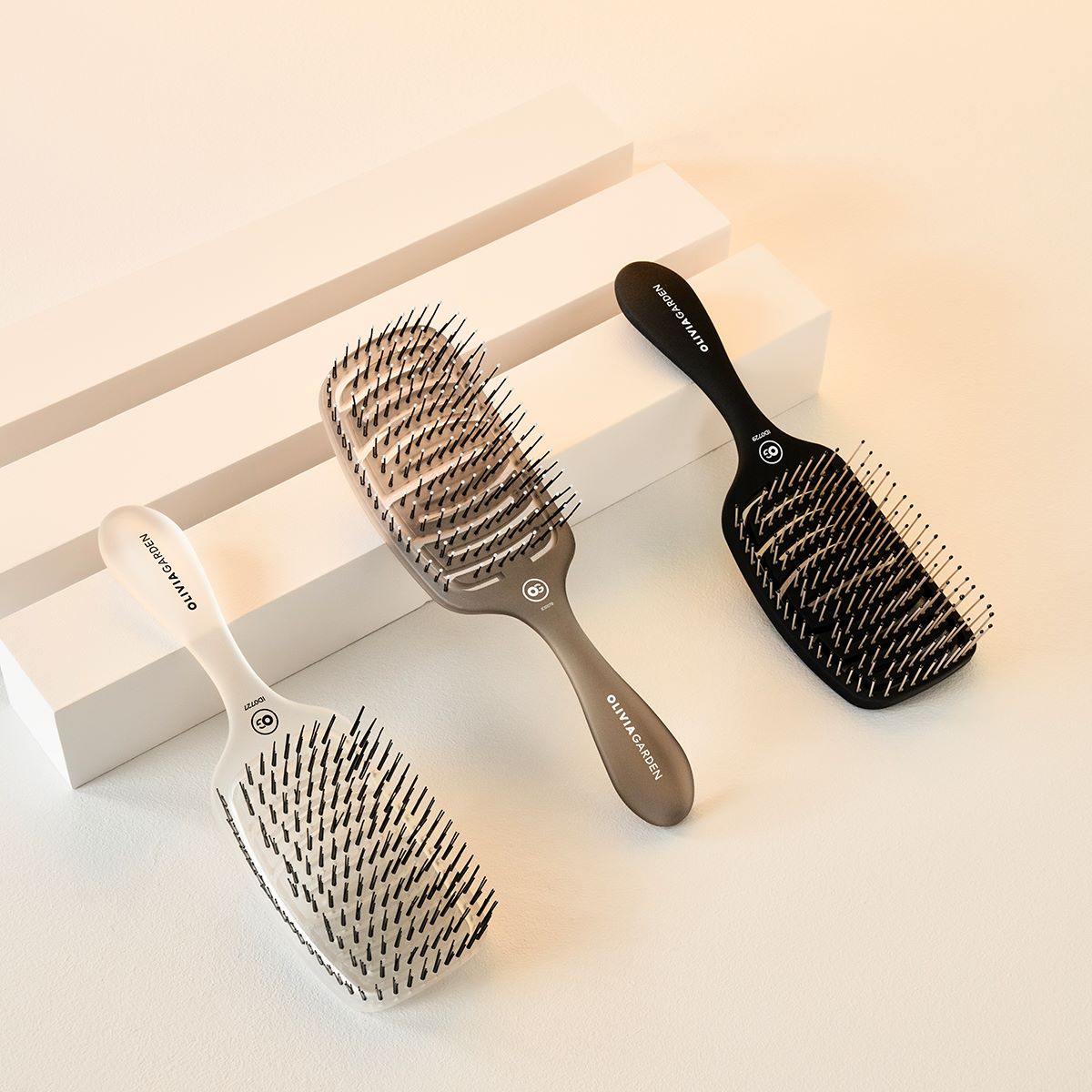 Brosse Essential Care Flex Cheveux Normaux Olivia Garden