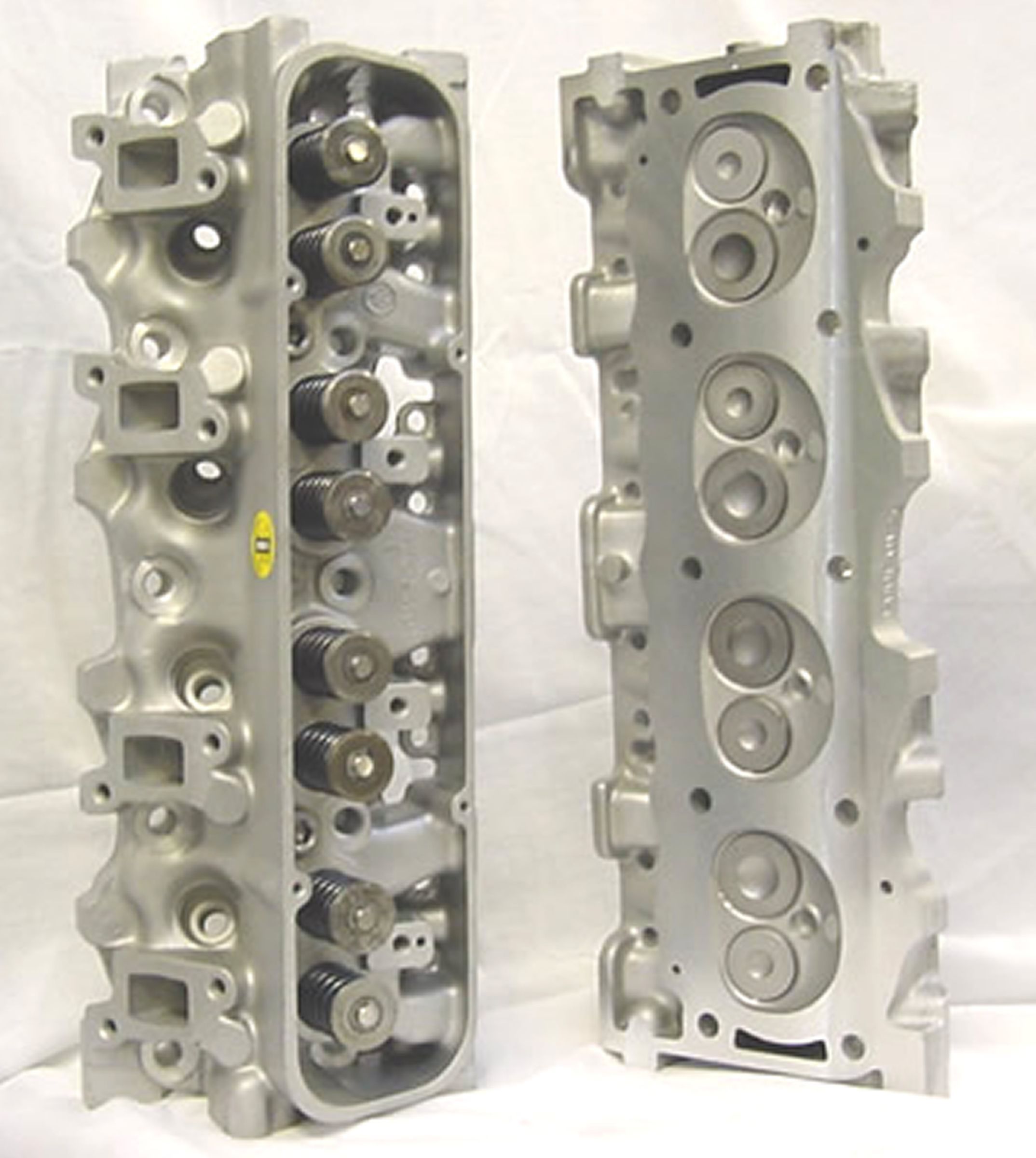 Remanufactured Rover V8 Cylinder Head (Pair) Turner Engineering