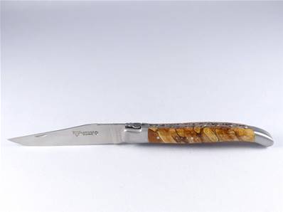 Couteau LAGUIOLE bois d'Aubrac Laguiole en Aubrac
