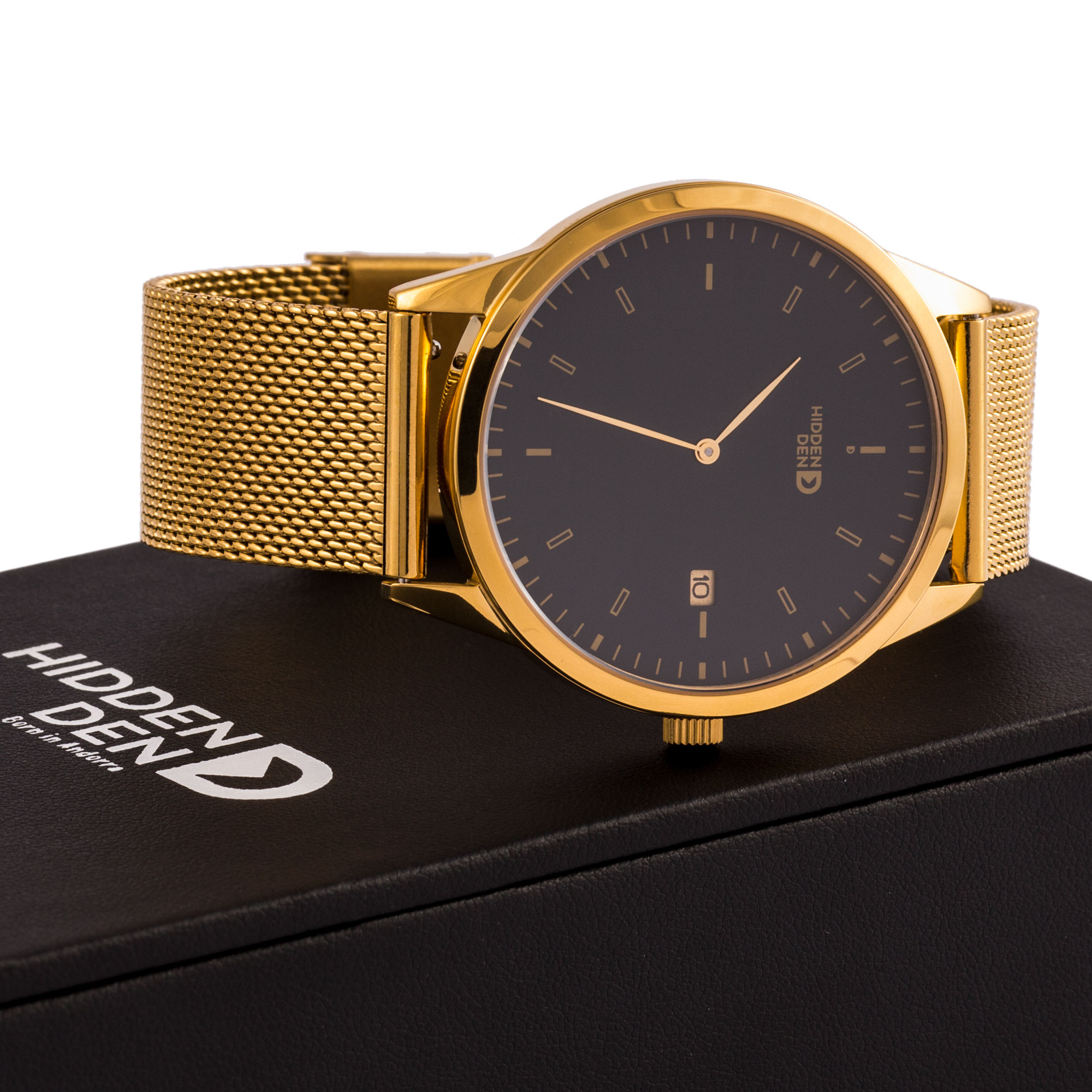 Tor Full Gold - Man and woman watch