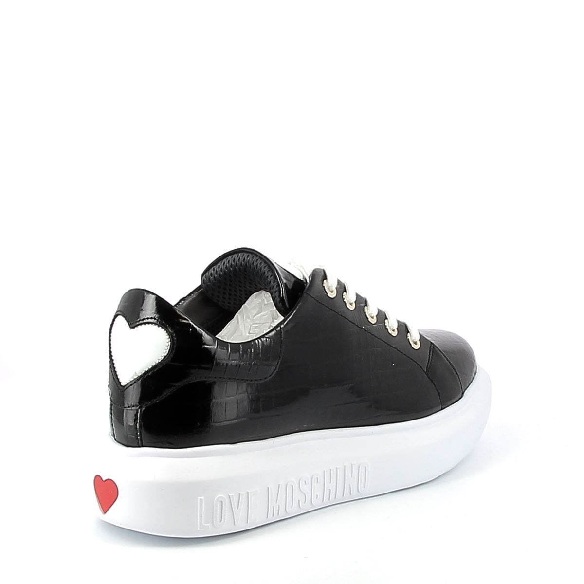 moschino basket
