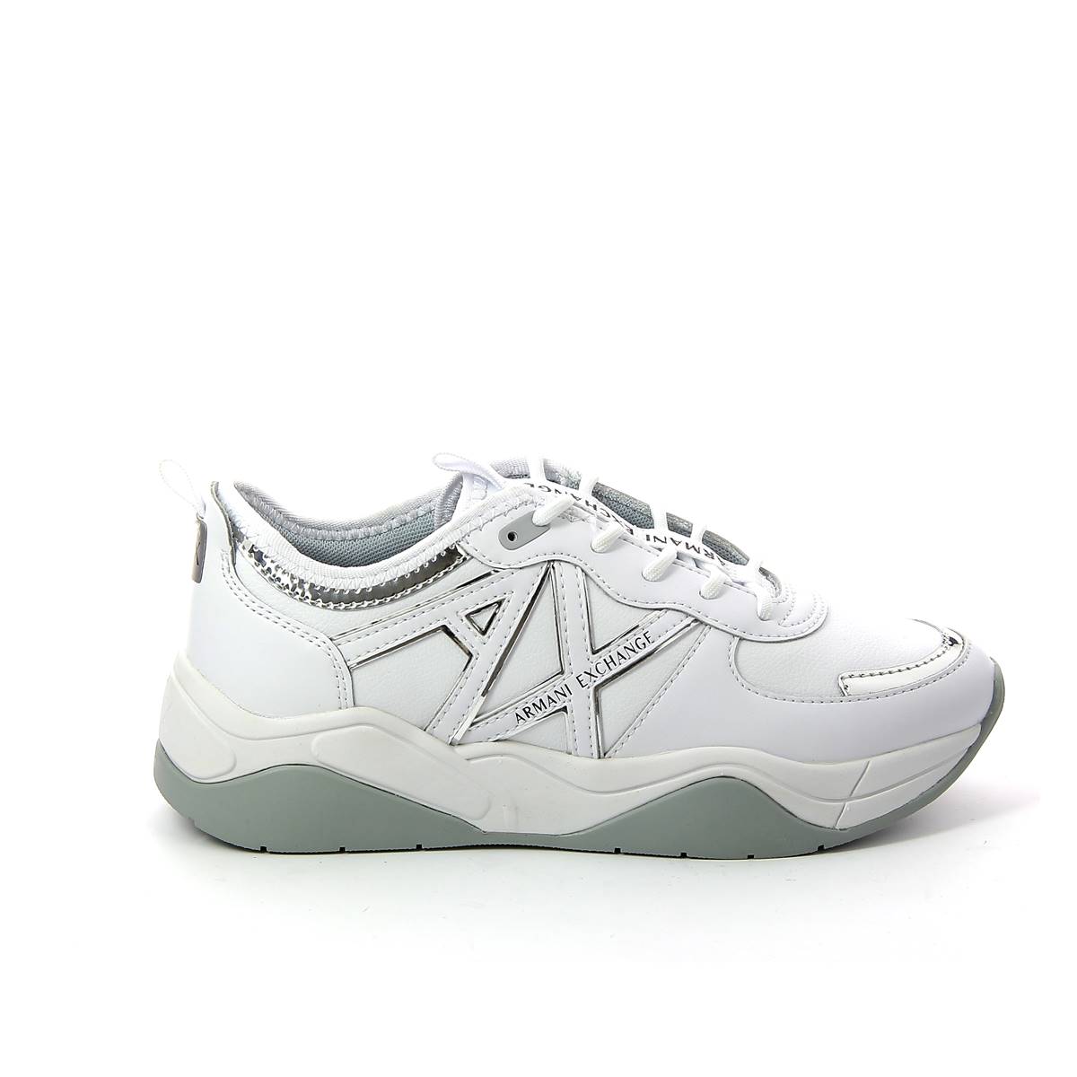 Basket basse femme Armani XDX039